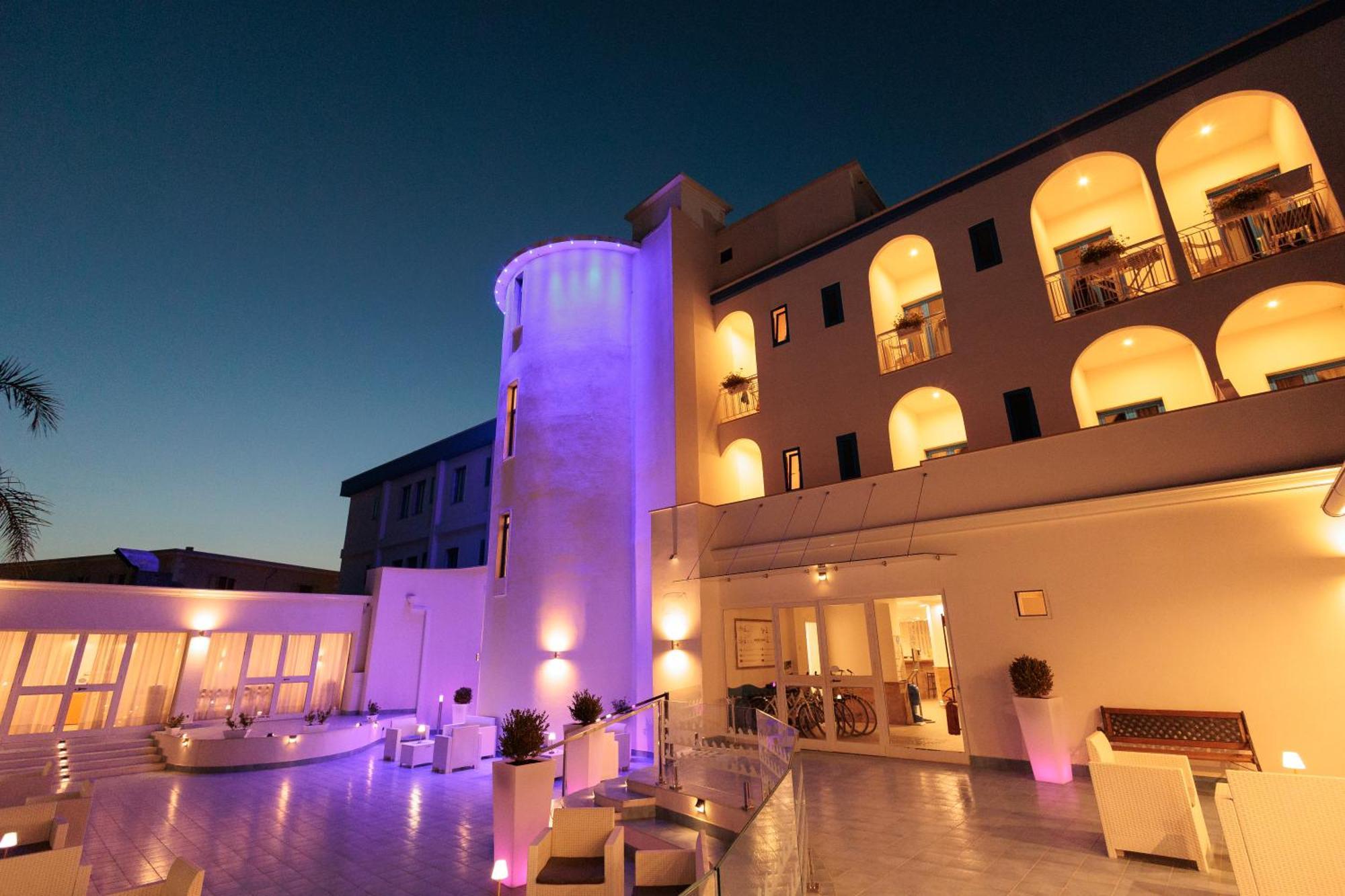 Hotel Poseidonia Mare Paestum Exterior photo